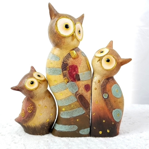 Beautiful Shelf Desk Colorful Resin Mother Owl and Two Baby Owlets Figurine - Picture 1 of 8